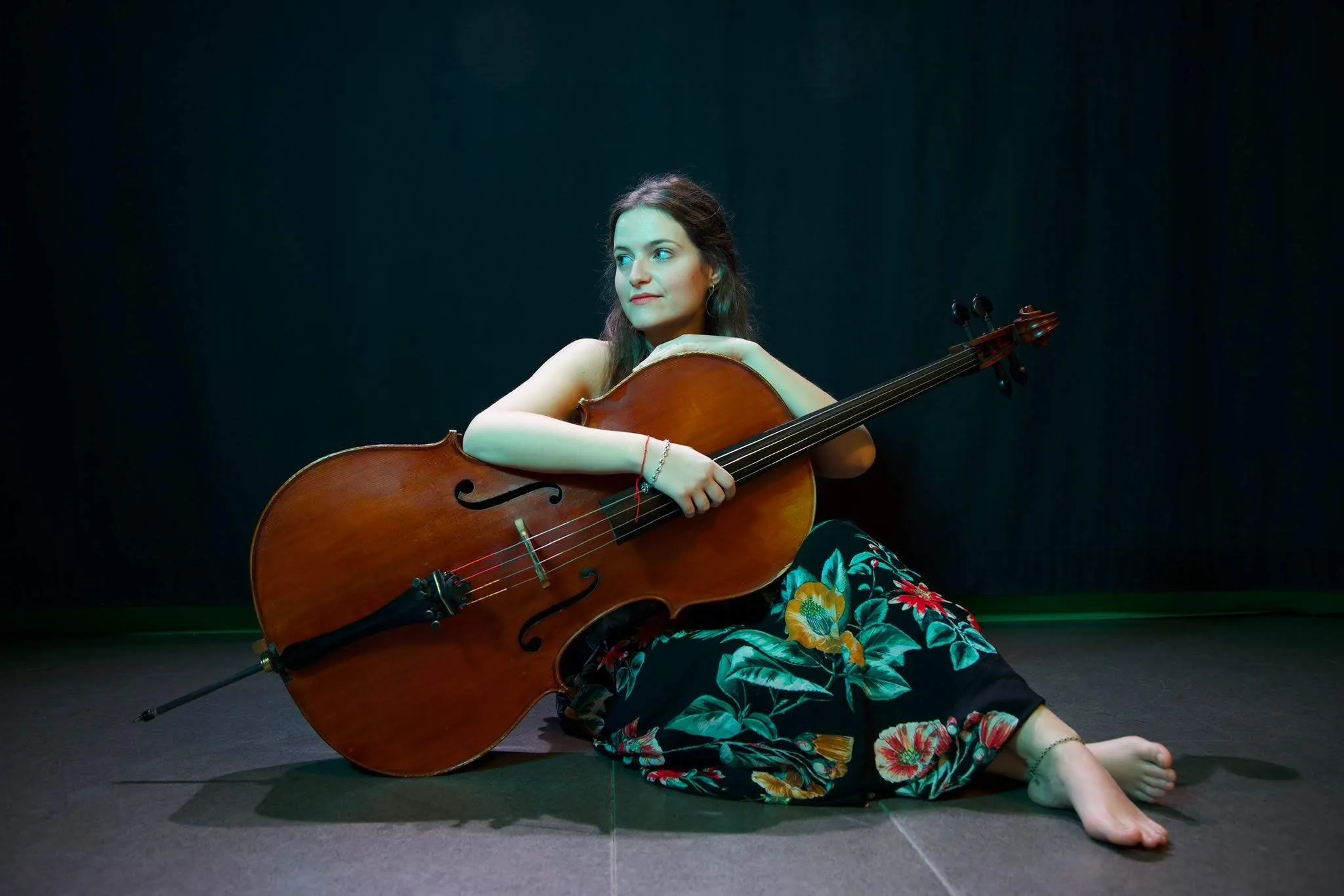 Ainhoa María Castelló Amorós vince il concorso per violoncello di fila al Teatro Carlo Felice di Genova