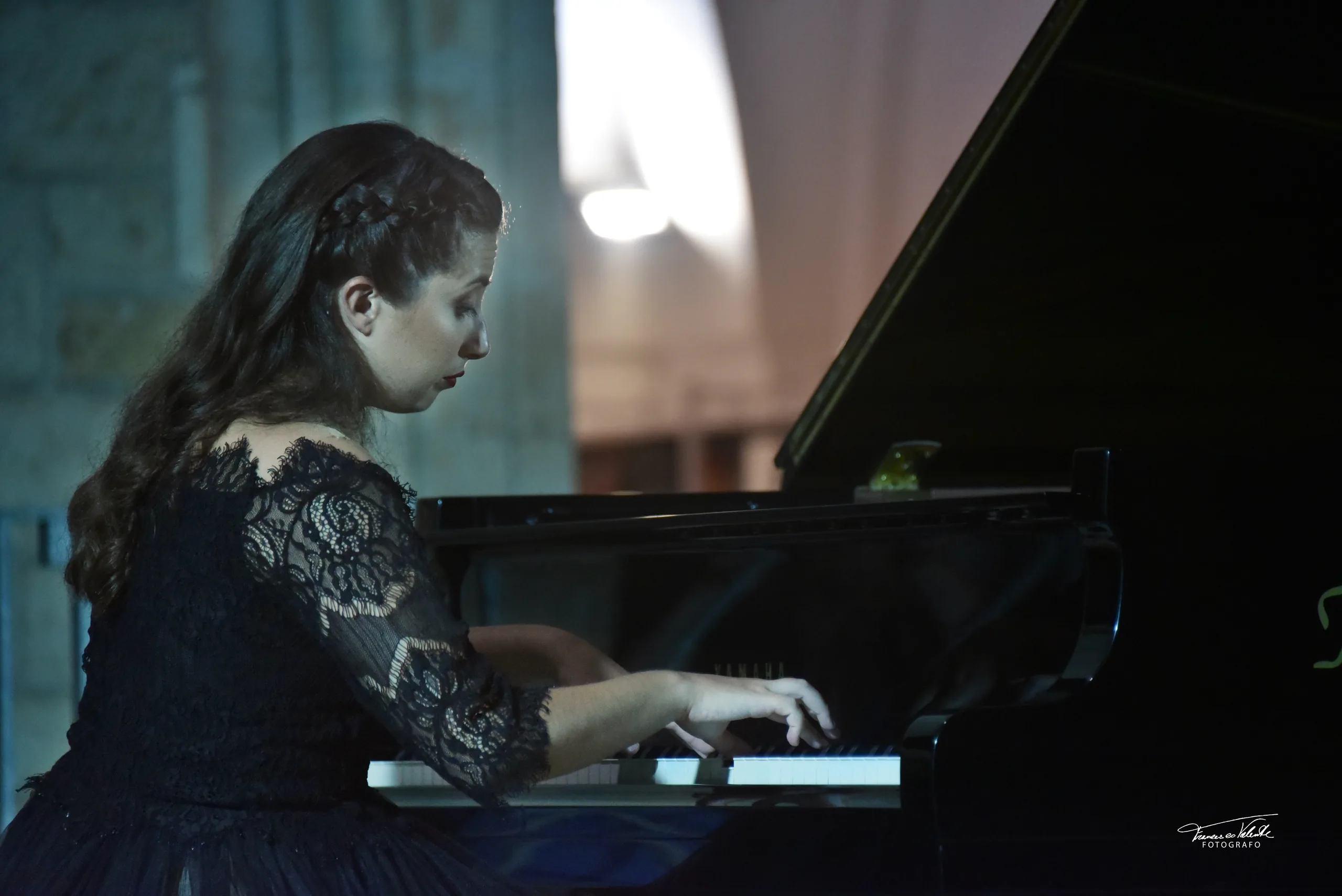 Antonia De Pasquale,  vince il Gold Prize nella Cat. Master Talent al Concorso Virtuoso International Music Awards di Londra.