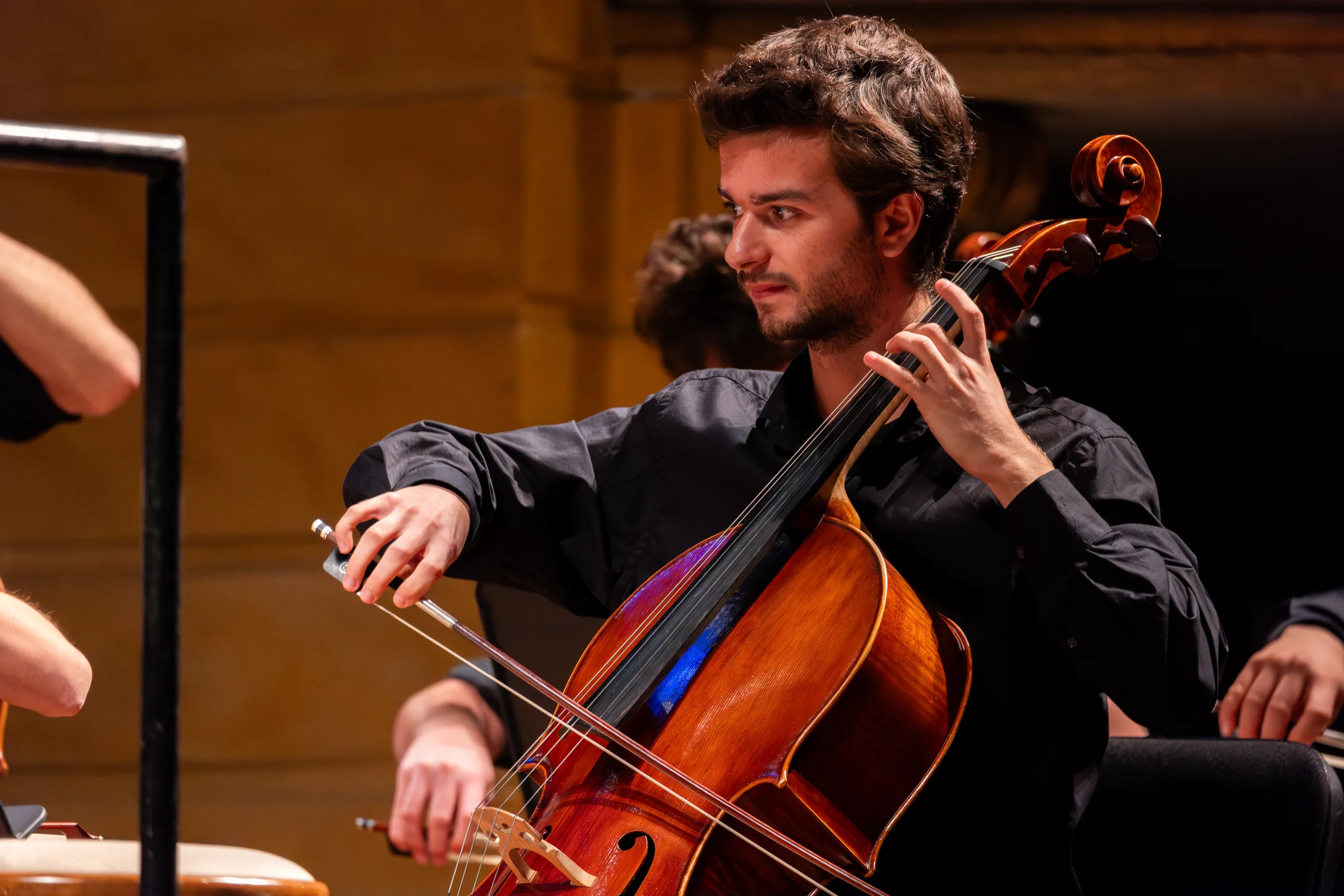 Giovanni Maccarini, Tobias Ingrosso, Daniel Pozas hanno vinto rispettivamente il 1°, 2° e 3° premio nella categoria violoncello al MISC Milano International String Competition